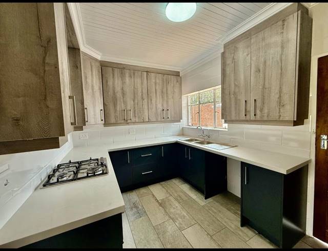 3 BEDROOM HOUSE FOR SALE IN VANDERBIJLPARK SW 5